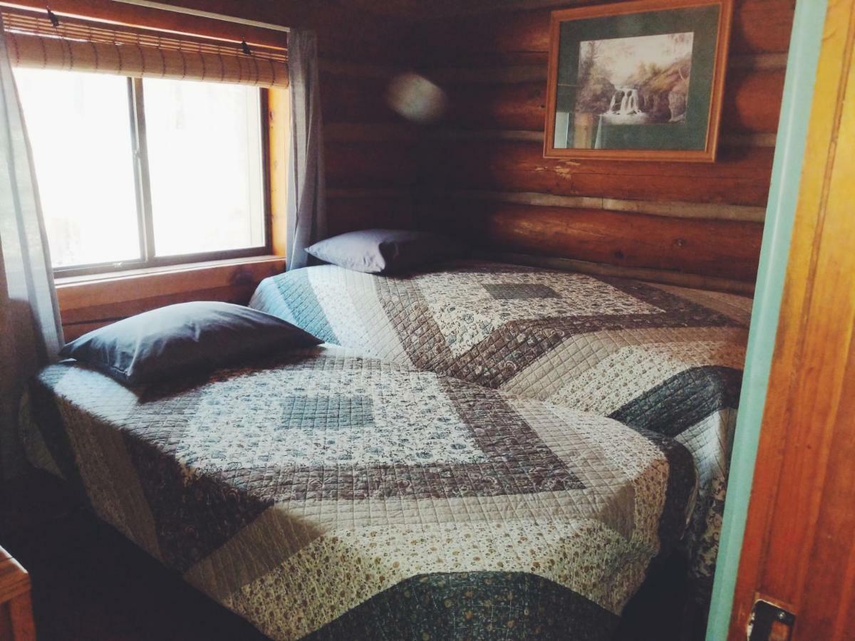 Cozy Cub Log Cabin - Year Round Tranquil Beauty باينتوب ليكسايد المظهر الخارجي الصورة